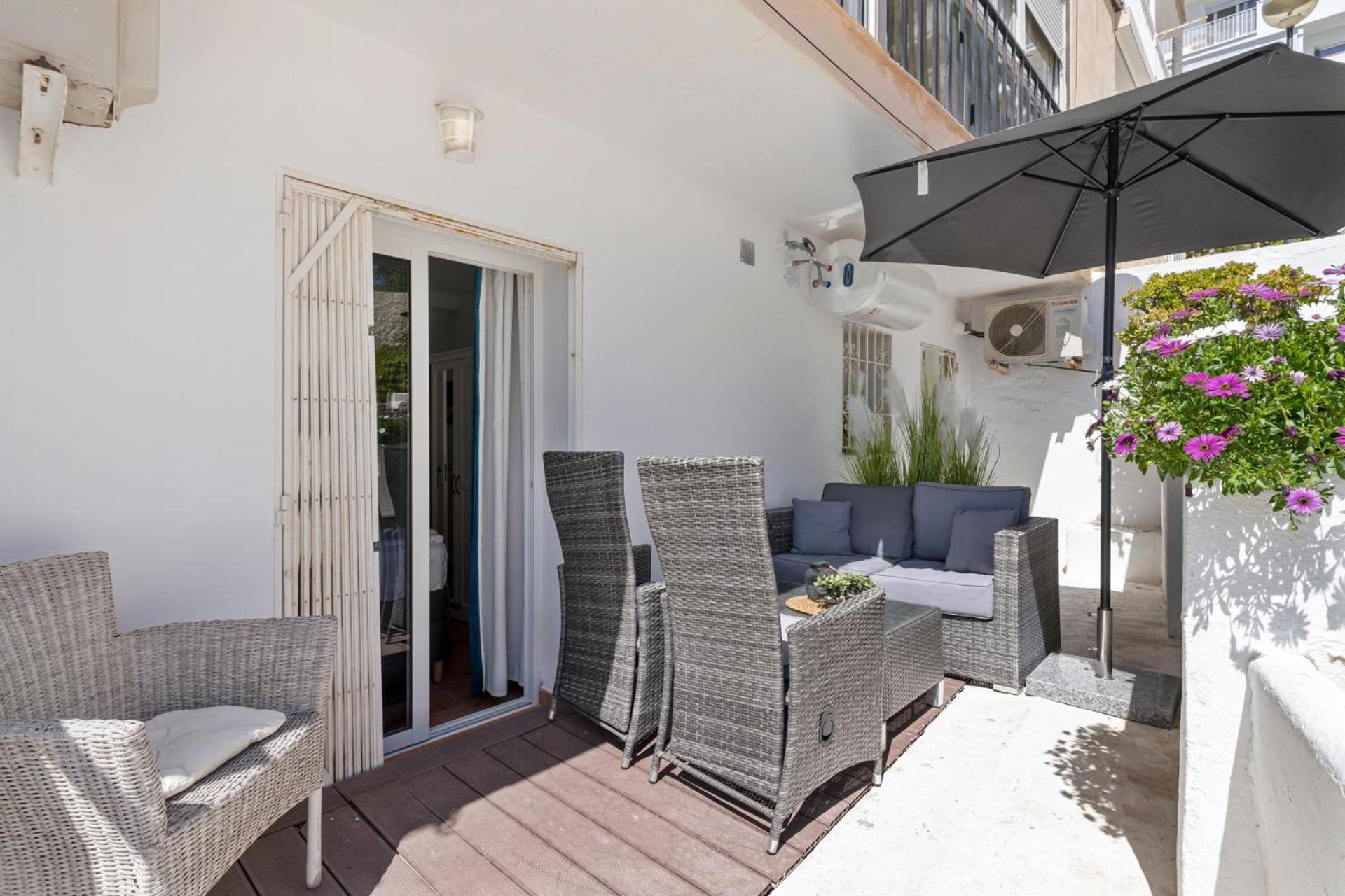 Beachfront Calahonda Apartment By Costarentals - Ref 89 Sitio de Calahonda Eksteriør bilde